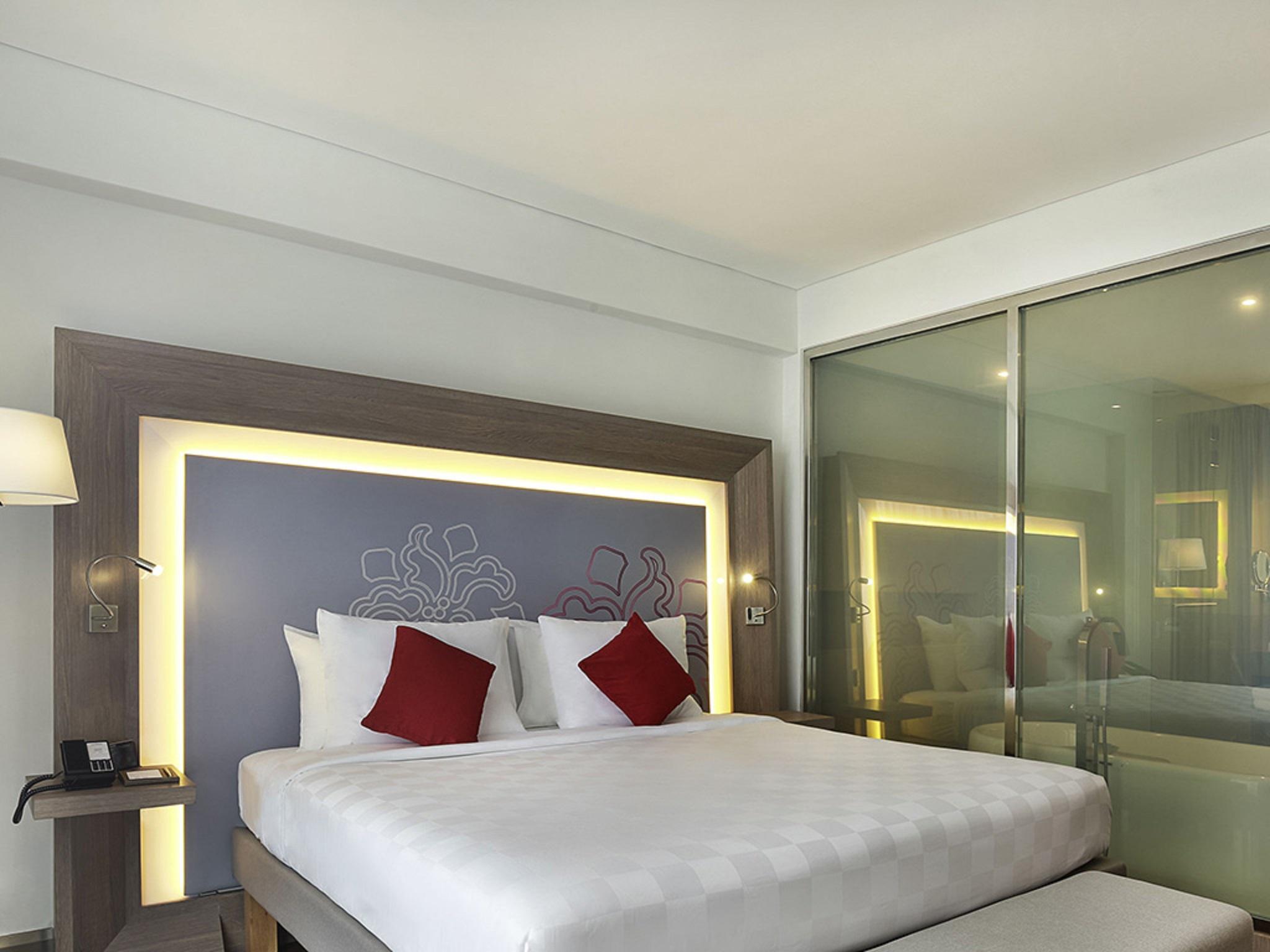 Noble Resort Hotel Melaka Exteriör bild